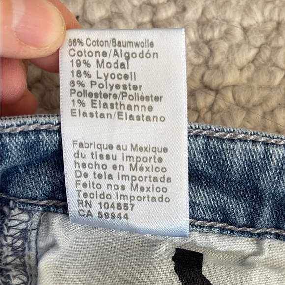 AG Jeans Prima Crop 26R - Picture 11 of 16